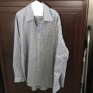 Men’s long sleeve shirt